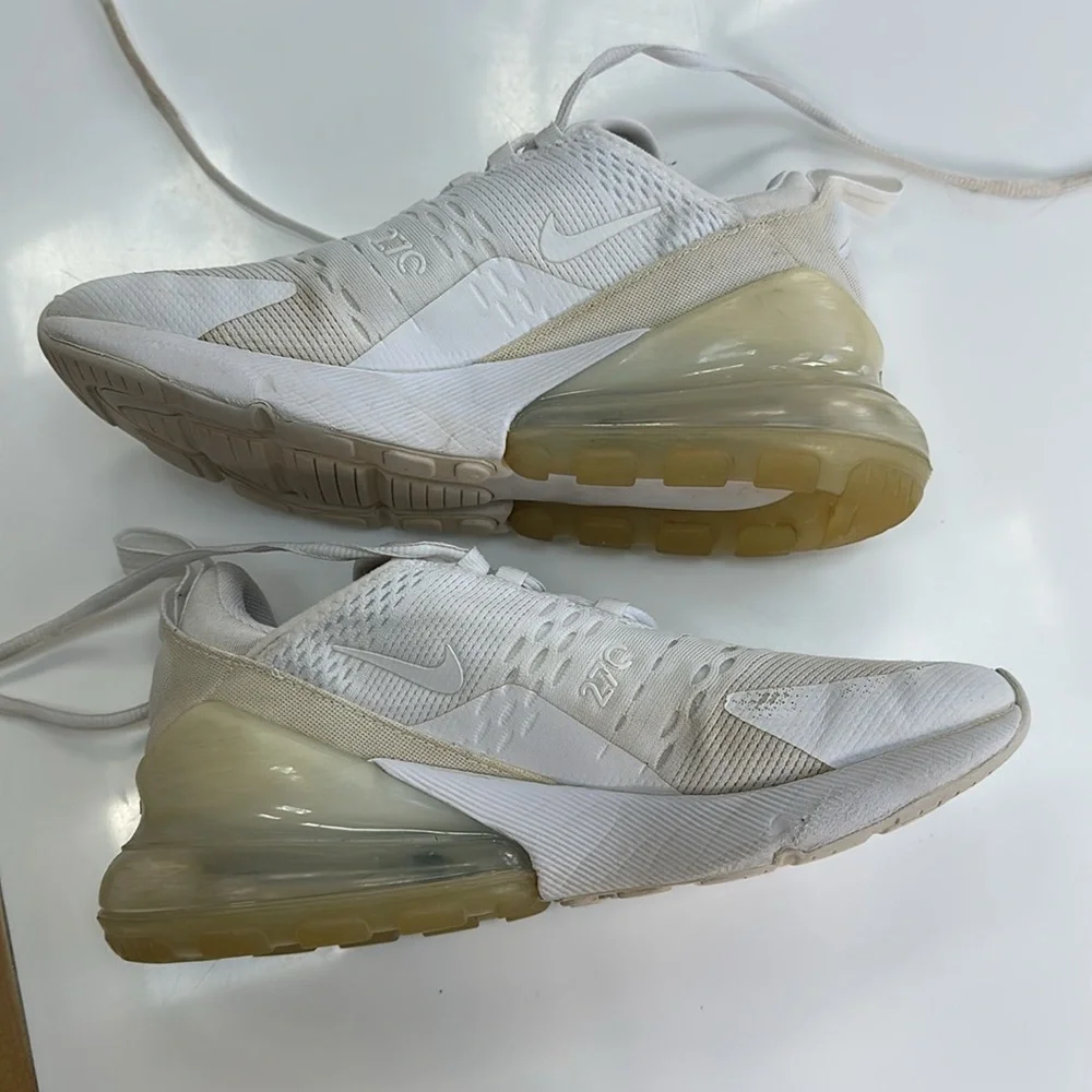 Womens Air Max 270 Sneakers size 7 - Picture 4 of 9